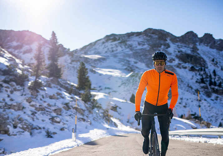 JAKNA SANTINI VEGA XTREME: Italijanska „bellezza“ do najtežjih pogojev 