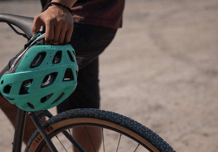 Osnovna kolesarska oprema in oblačila za začetnike