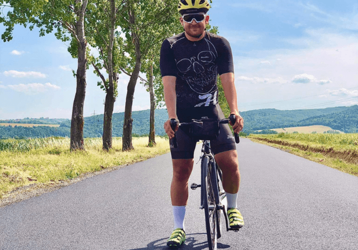 Ocene: Poletje vs. dresi Holokolo Elite