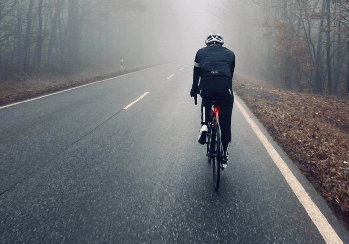 Kakšne tekočine piti med kolesarjenjem pozimi?