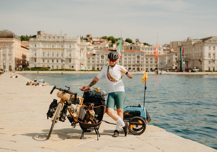 Ena zgodba = milijon doživetij – iz Bratislave do Trsta