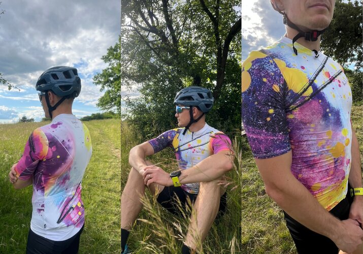 Recenzija kolesarskega dresa Holokolo Splash – idealna izbira za pomlad in poletje