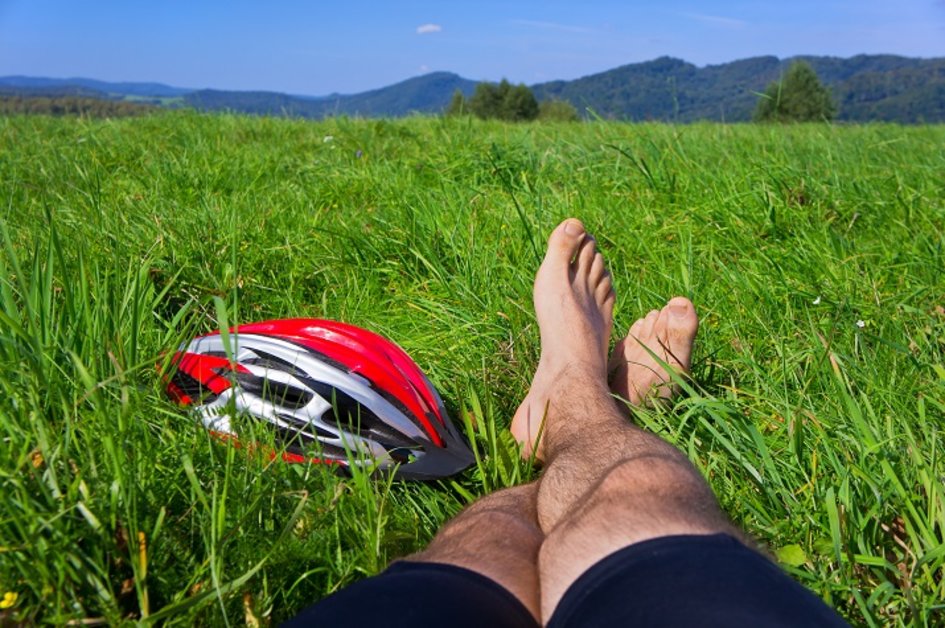 6 razlogov, zakaj si kolesarji brijo noge>