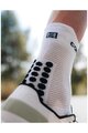 COMPRESSPORT Kolesarske klasične nogavice - PRO RACING V4.0 RUN - bela/črna