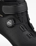 FIZIK Kolesarski čevlji - TEMPO ARTICA R5 GTX - črna