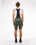 SANTINI Kolesarske kratke hlače z naramnicami - GRAVEL - zelena