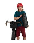 OSPREY Torbica za kolo - ESCAPIST HANDLEBAR BAG L - črna