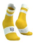 COMPRESSPORT Kolesarske klasične nogavice - PRO RACING SOCKS V4.0 RUN - rumena