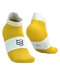 COMPRESSPORT Kolesarske nizke nogavice - PRO RACING SOCKS V4.0 RUN - rumena