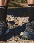 COMPRESSPORT Kolesarske klasične nogavice - PRO RACING 4.0 TRAIL - črna/rdeča