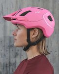 POC Kolesarska čelada - AXION - rožnata