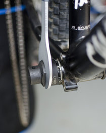 UNIOR Kolesarsko orodje - CENTRAL COMPOSITION TOOL - črna