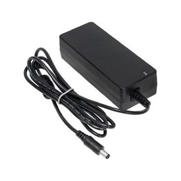 TACX adapter - NEO 2 / NEO 2T - črna