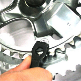 SUPER B ključ - CHAIRING NUT WRENCH TB-6715