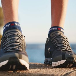 COMPRESSPORT Kolesarske nizke nogavice - PRO RACING 4.0 RUN - modra