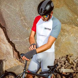 SIX2 Kolesarski dres s kratkimi rokavi - BIKE3 ULTRALIGHT - bela/siva/rdeča